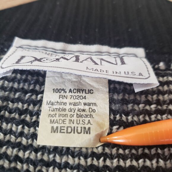 Vintage Womens Domani Geometric Knit Zip Up Cropped Sweater Size M Fall Preppy - Picture 5 of 5